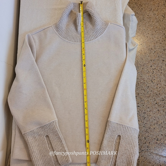 new!BANANA REPUBLIC fine structured ribknit turtleneck special split cuff detail - Picture 15 of 17